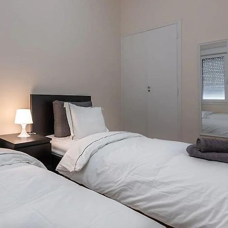 Kerameikos 2 Bedroom Apartment アテネ エクステリア 写真