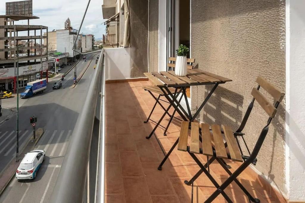 Kerameikos 2 Bedroom Apartment アテネ エクステリア 写真